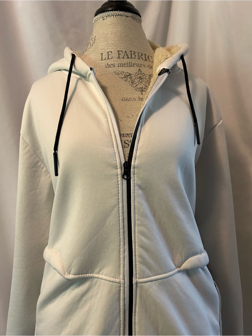 Cozy Cream Zip-Up Hooded Jacket